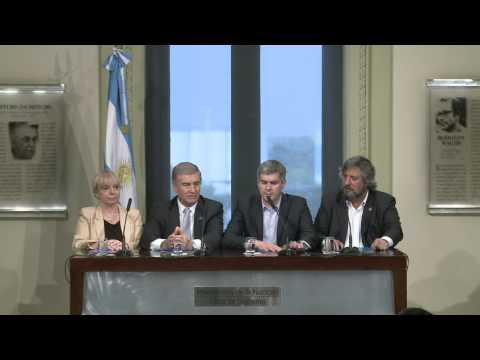 Imágen de #SumTuAporte Conferencia de prensa de Marcos Pea, Oscar Aguad, Silvana Giudici y Miguel de Godoy 