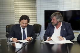 Imágen de Firma de convenio con la ciudad de Salta