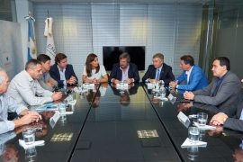 Imágen de Enacom firm convenios con municipios de Crdoba