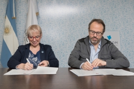 Imágen de Enacom firm un convenio con el Municipio de Tres de Febrero