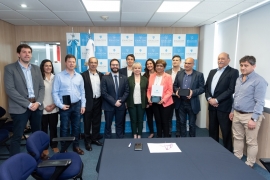 Imágen de Firma de nuevos convenios para Ms Simple 