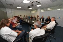 Imágen de Reuniones de trabajo con cooperativistas, acadmicos y periodistas especializados