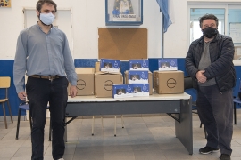 Imágen de Entrega de tablets a la Parroquia de la Villa 21-24