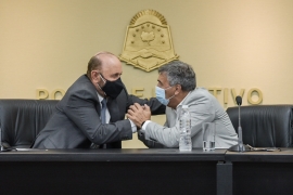 Imágen de "A donde el sector privado no llegue, estar el Estado"