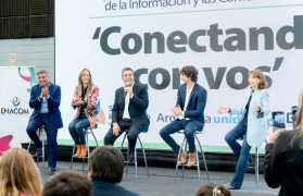 Imágen de Massa: "Con conectividad estamos generando igualdad de oportunidades"