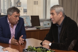 Imágen de Ambrosini y Ferraresi, reunidos por obras de conectividad en programas de viviendas