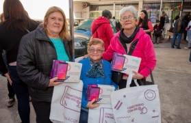 Imágen de Entrega de tablets en la localidad de Ezpeleta