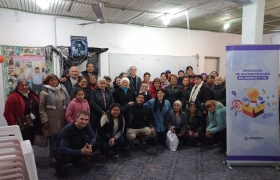 Imágen de (14/07/2023) TALLER TERICO-PRCTICO PARA ADULTOS MAYORES  EN EL BARRIO CARLOS MUGICA EN LA CIUDAD DE BUENOS AIRES 